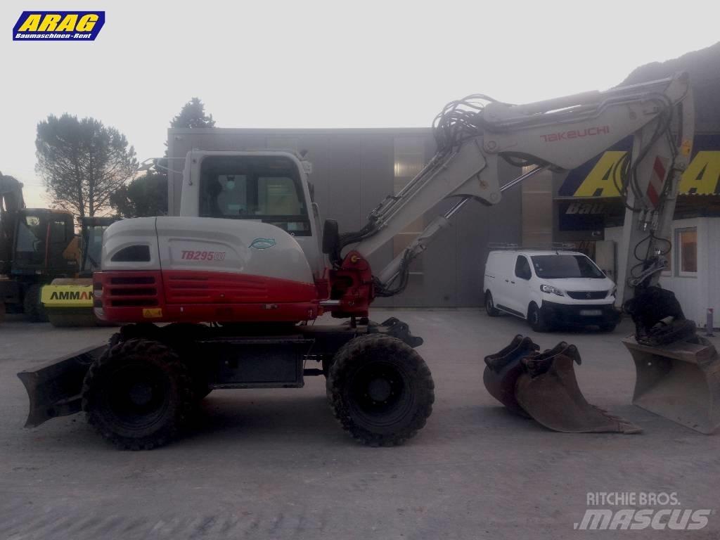 Takeuchi TB 295 W Gravemaskiner på hjul