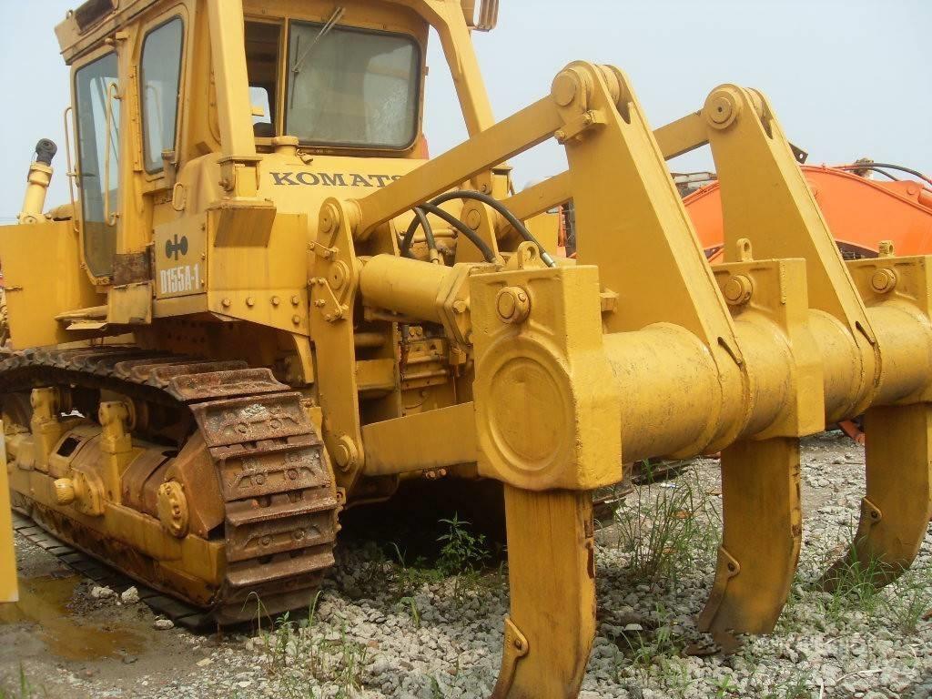 Komatsu d155a-1 Bulldozer på larvebånd