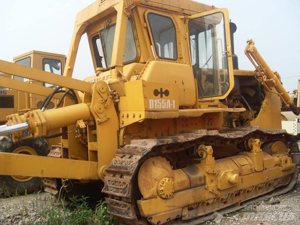 Komatsu d155a-1 Bulldozer på larvebånd