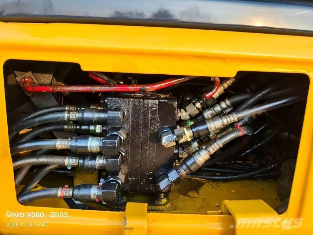 Komatsu PC 40 MR Minigravemaskiner