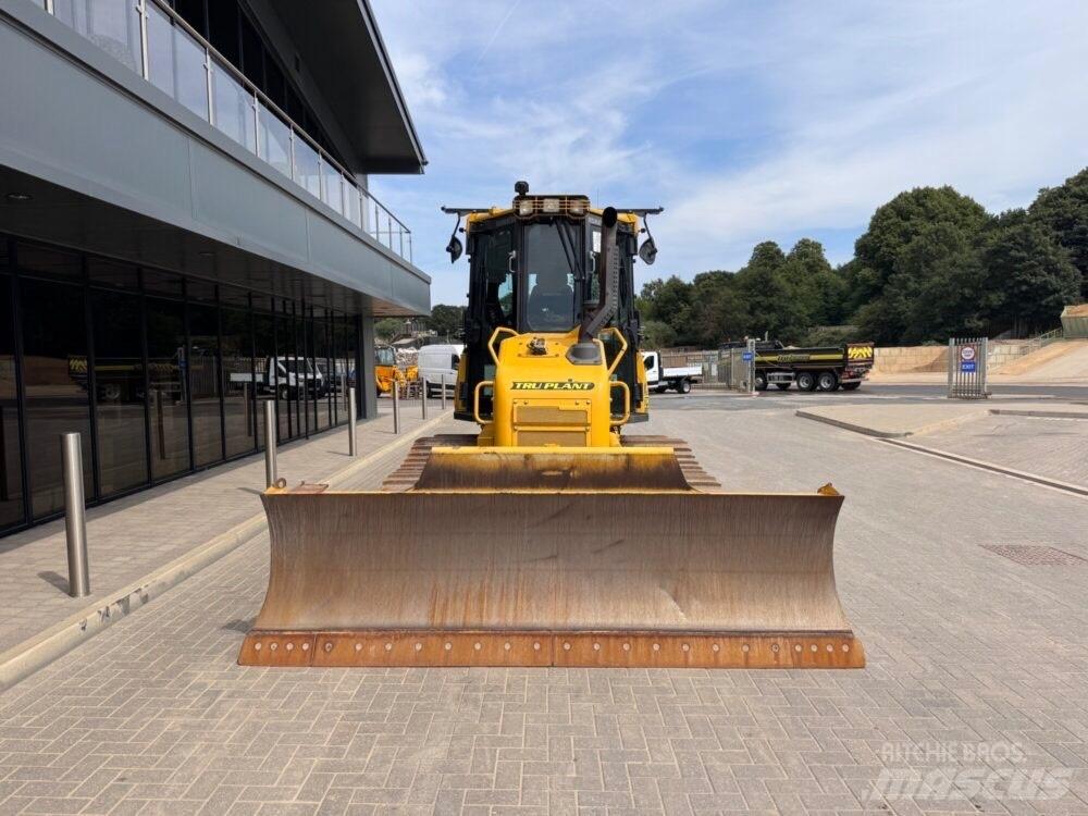 Komatsu D37PXi-24 Bulldozer på larvebånd
