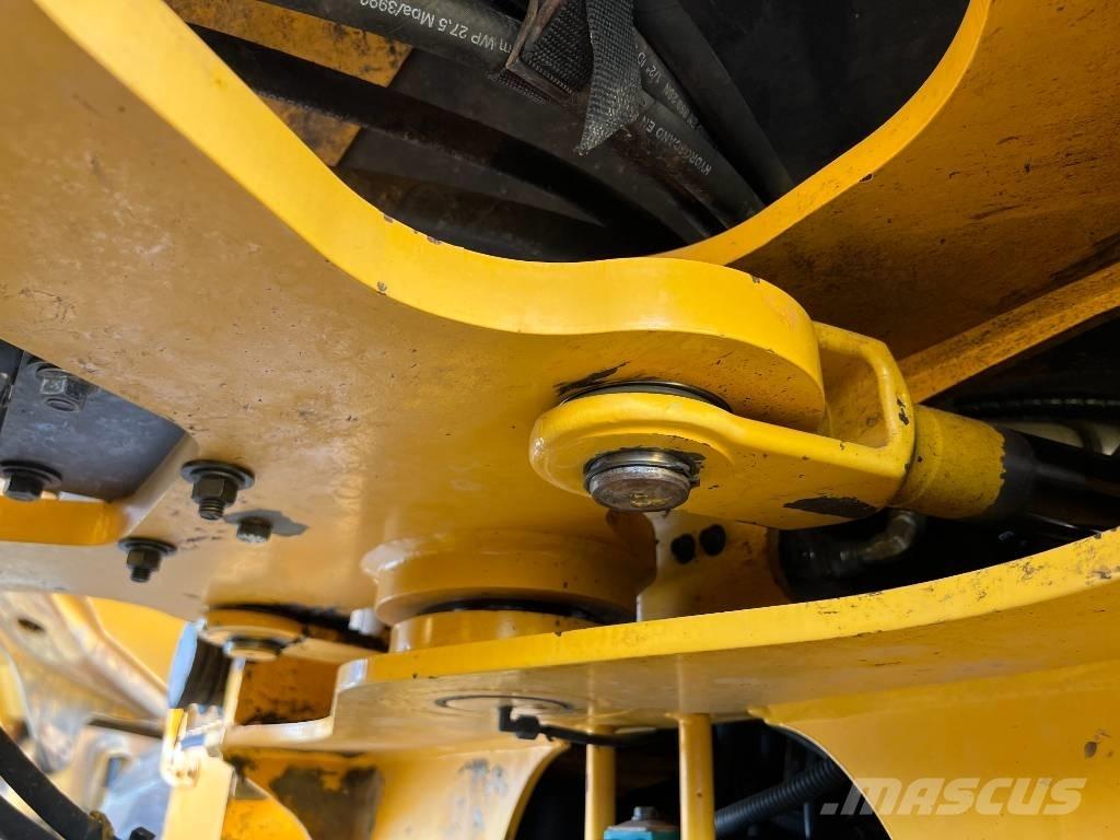 Volvo L90F Læssemaskiner på hjul