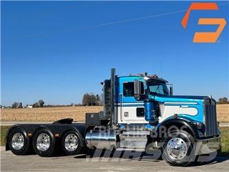 Kenworth W 900 Trækkere