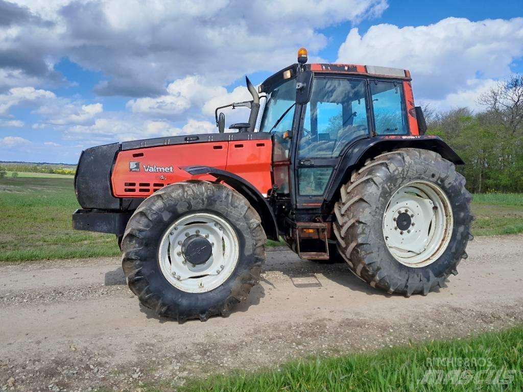 Valmet 8450 Traktorer