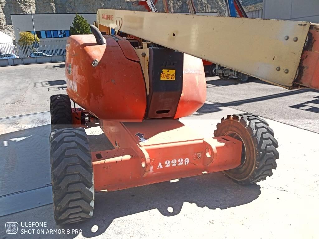 JLG 600 AJ Bomlifte med knækarm