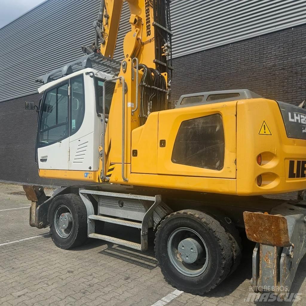 Liebherr LH22 Materialehåndteringsmaskiner