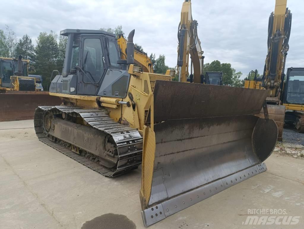 Komatsu D61EXL-12 Bulldozer på larvebånd