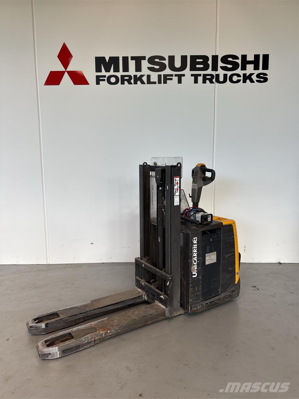 Atlet PDP200 Selvkørende stablere