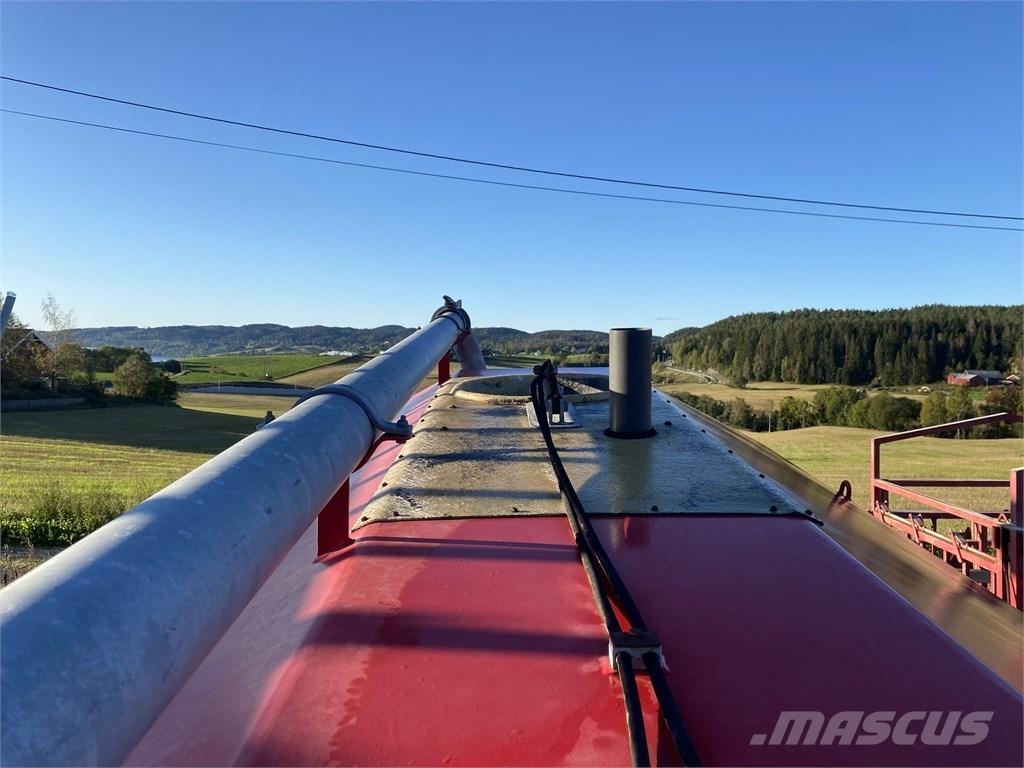Moi GB 12 tankvogn Gødningsspreder