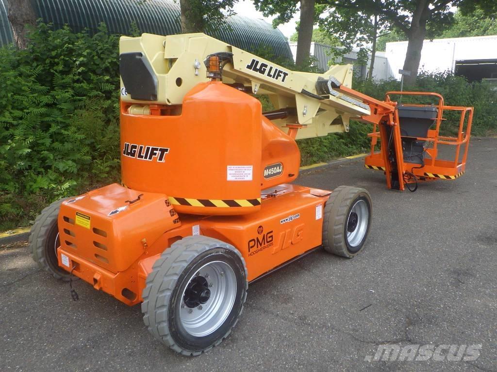 JLG M450AJ Bomlifte med knækarm