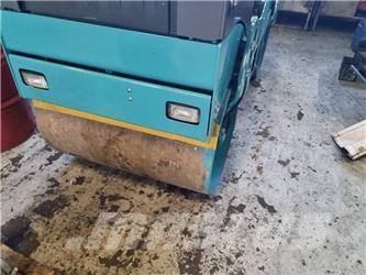 Bomag BW 100 AD-4 Tvilling tromle