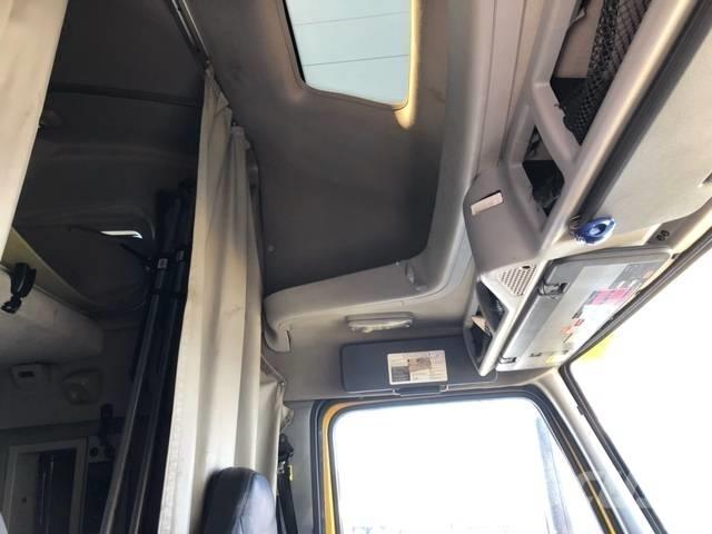 Volvo VNL Trækkere