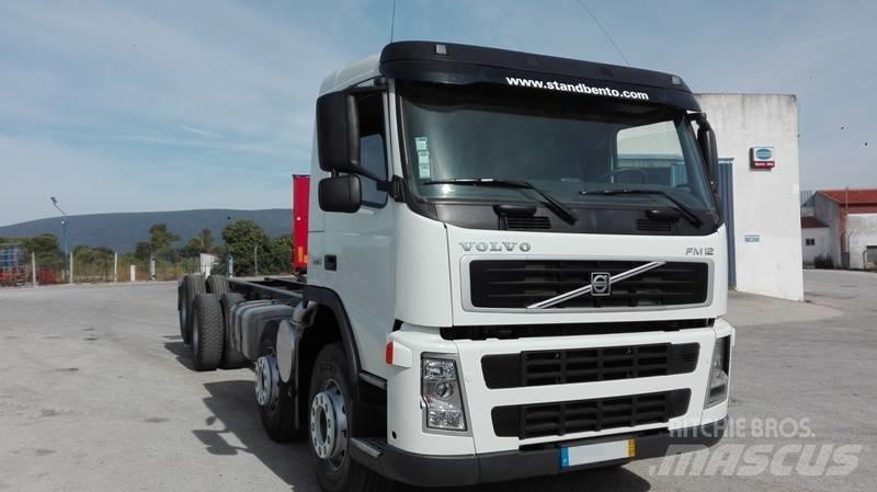 Volvo FM 12 340 8X2 Chassis