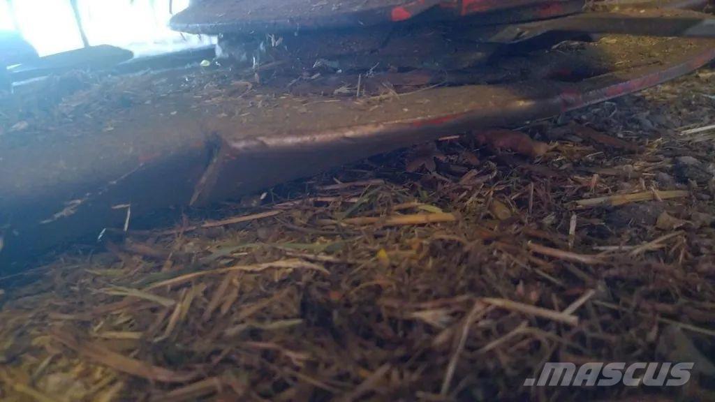 Kuhn FC 314 D FF Monterede og efterspændte slåmaskiner