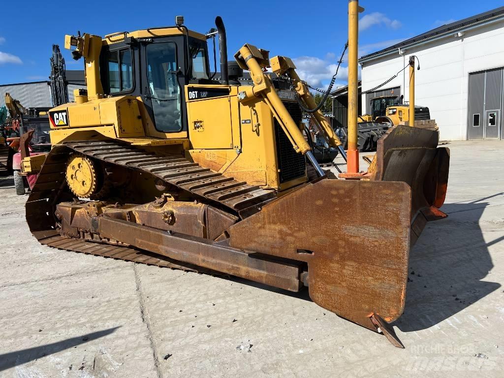 CAT D 6 T LGP Bulldozer på larvebånd