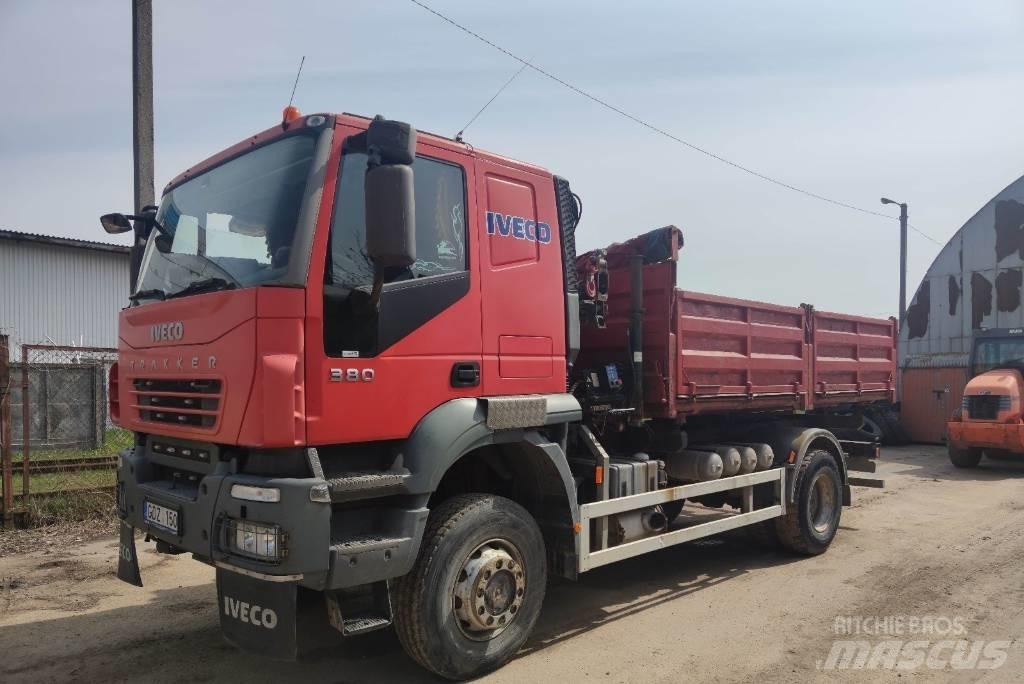Iveco Trakker 380 Lastbiler med tip