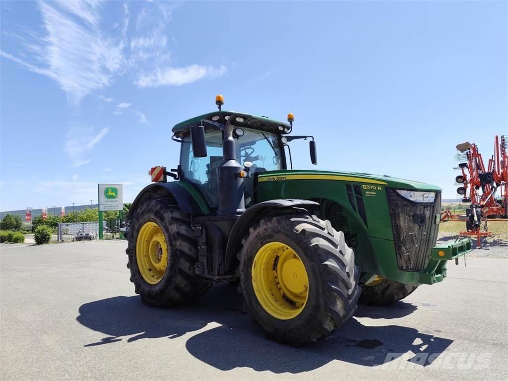 John Deere 8370R Traktorer