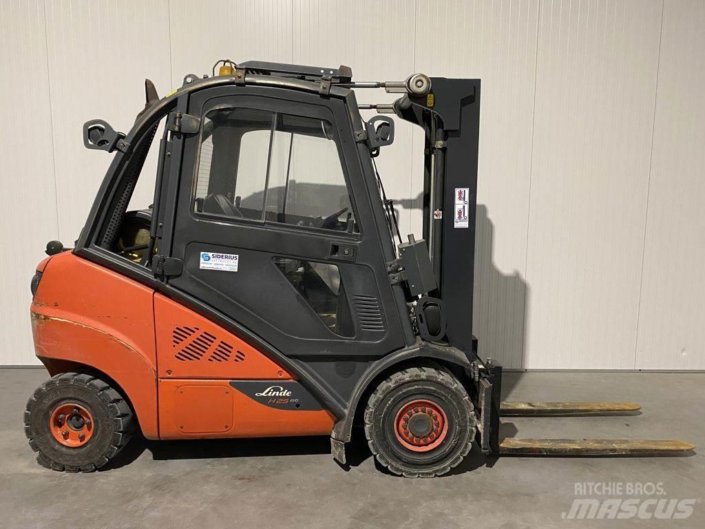 Linde H25T-393 LPG gaffeltrucks