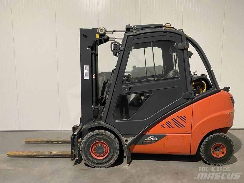 Linde H25T-393 LPG gaffeltrucks