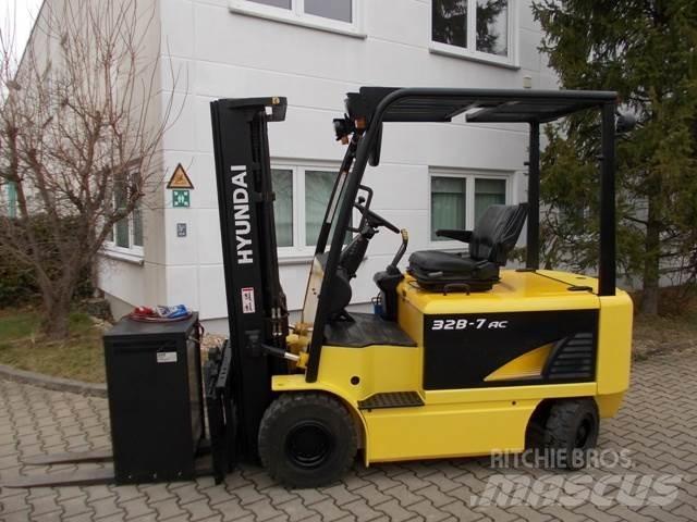 Hyundai 32 B-7 El gaffeltrucks