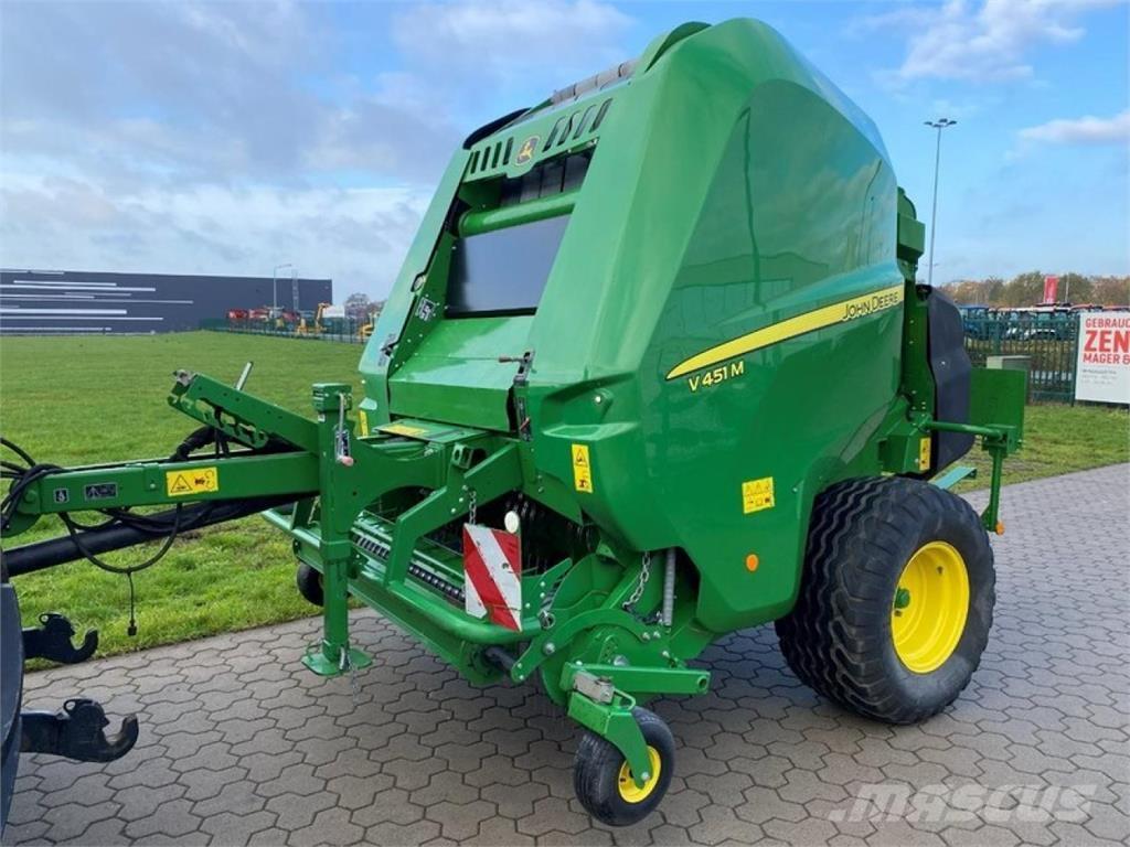 John Deere V 451 M Rundballe-pressere