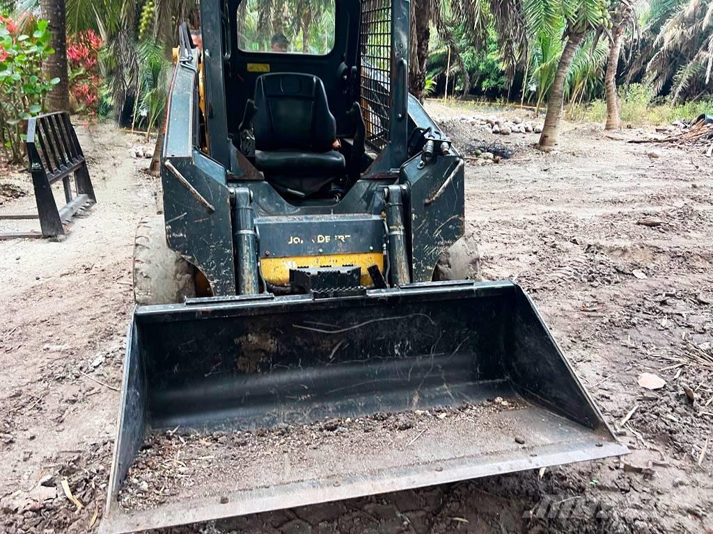 John Deere 312 Minilæsser - skridstyret