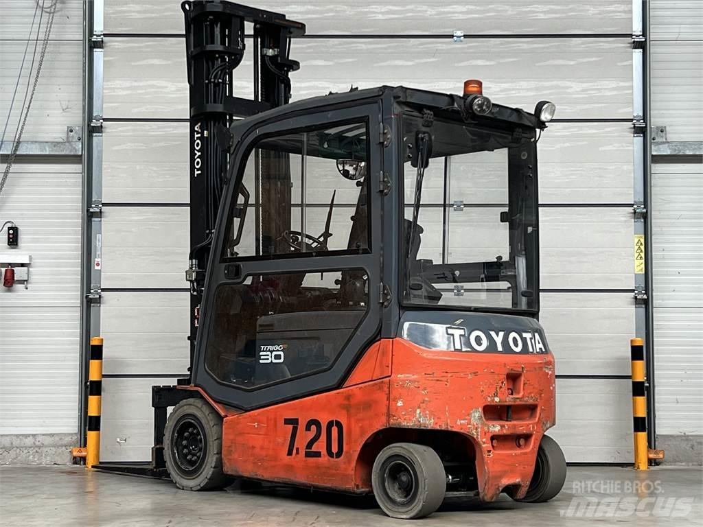 Toyota 8FBMT30 El gaffeltrucks