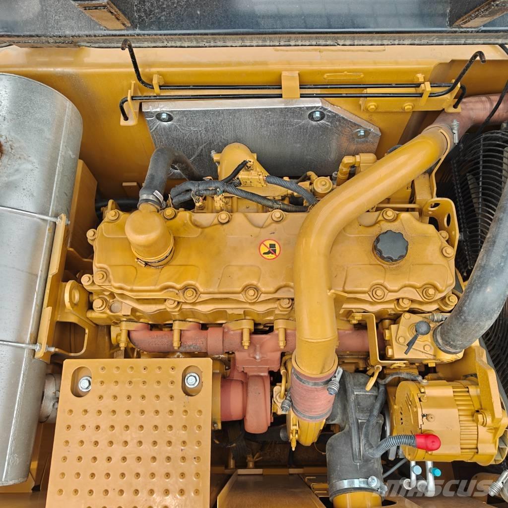 CAT 329 D Gravemaskiner på larvebånd