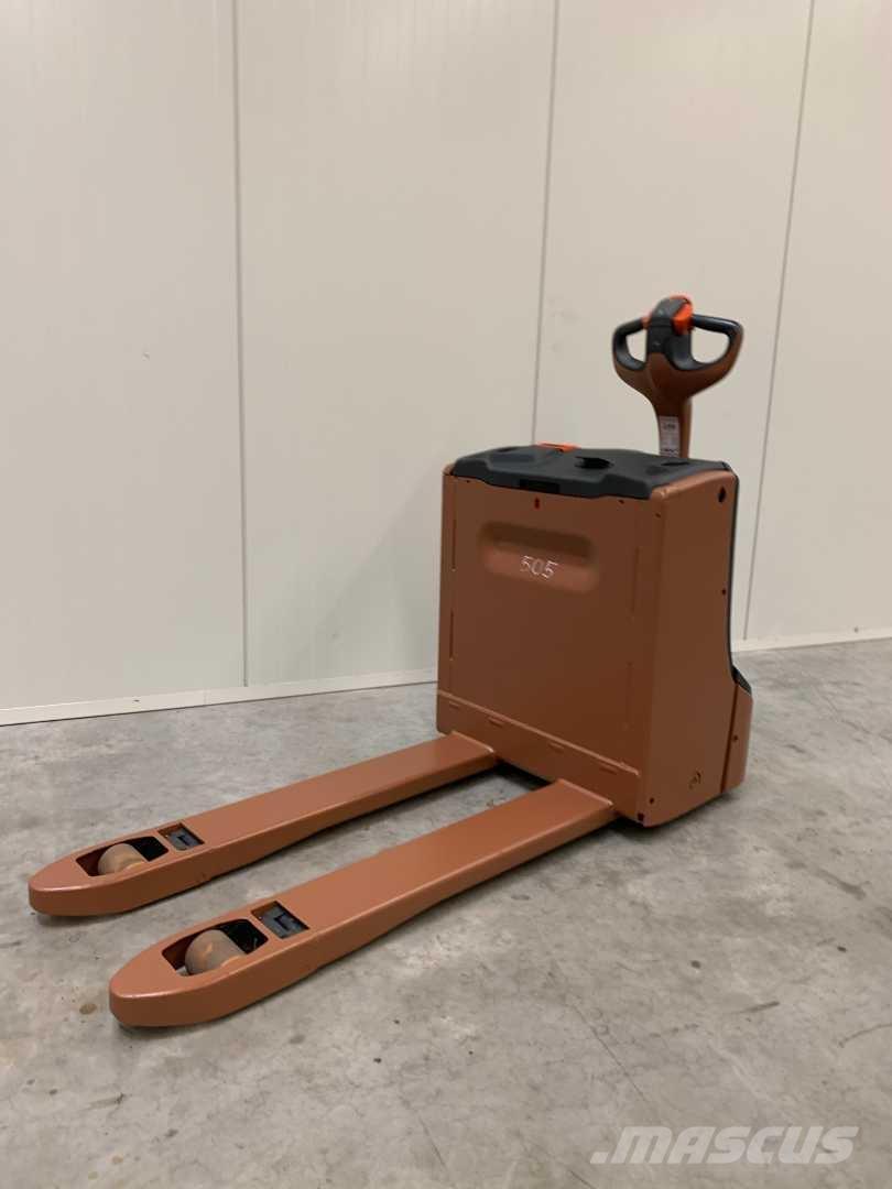 Linde T16 Gaffelstabler med gående fører