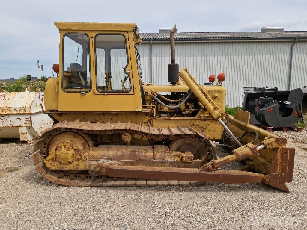 CAT D 4 D Bulldozer på larvebånd