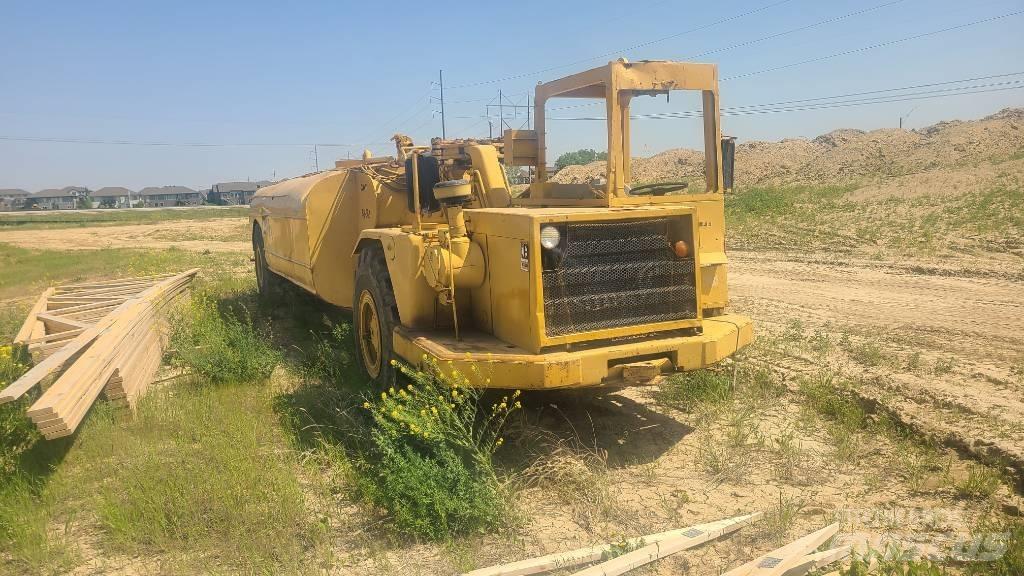 CAT 613 B Tankvogne - vand
