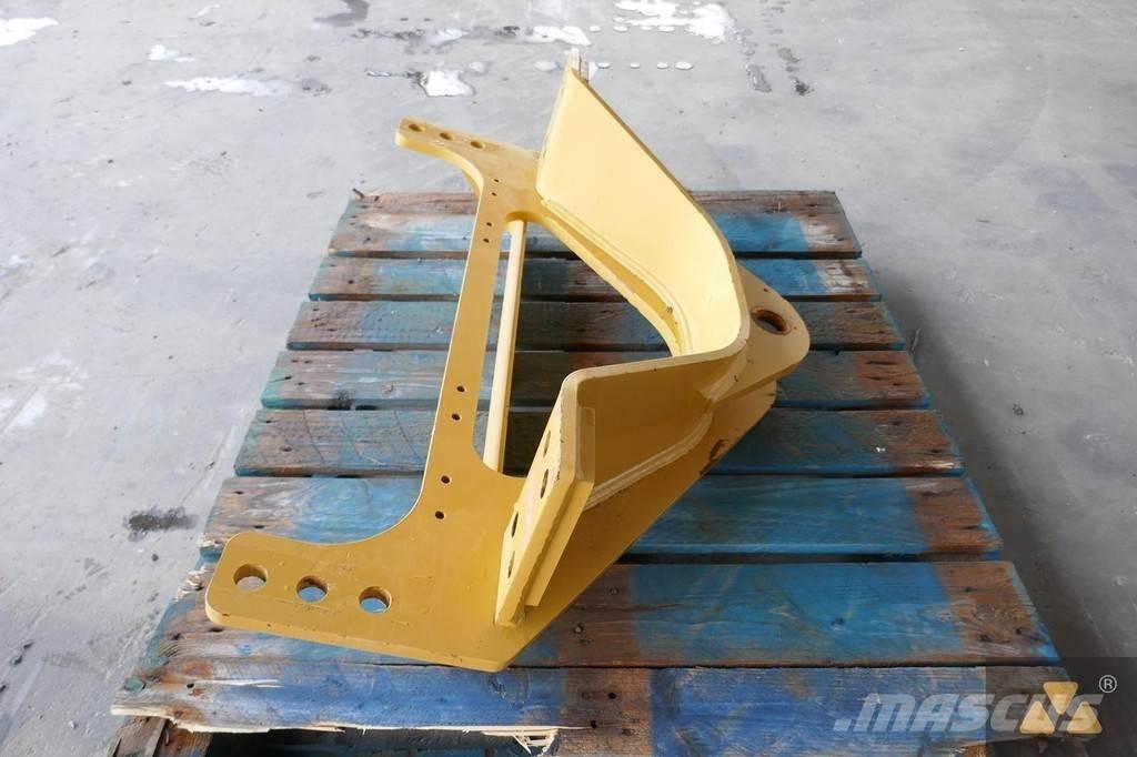 CAT 140M3 Drawbar Transport – Andet
