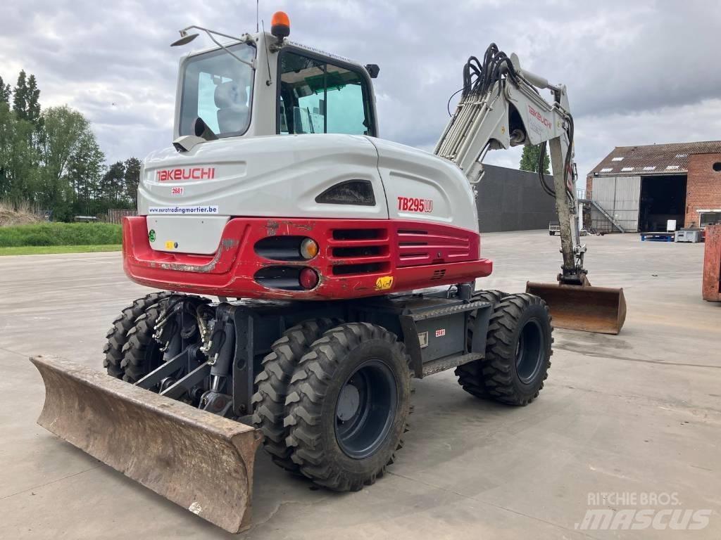 Takeuchi TB 295 W Gravemaskiner på hjul