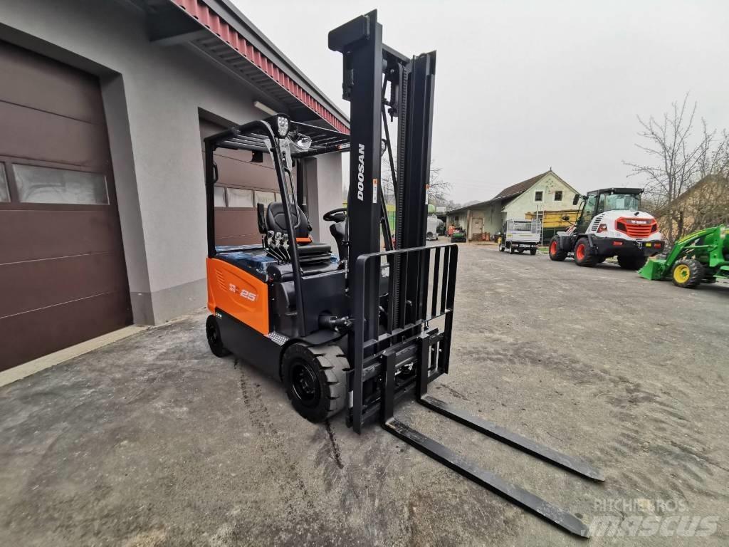 Doosan B25S-7 El gaffeltrucks