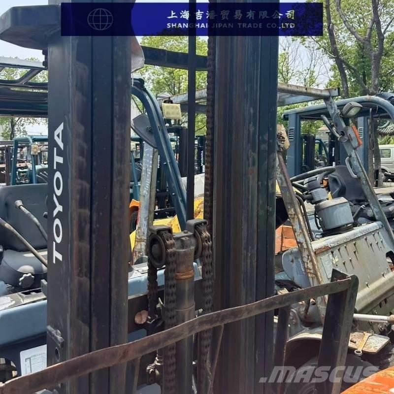Toyota FGZN20 Diesel gaffeltrucks