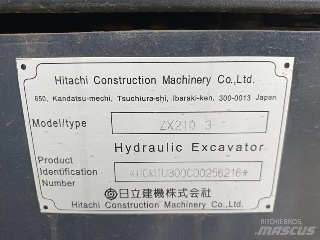Hitachi ZX210 Gravemaskiner på larvebånd