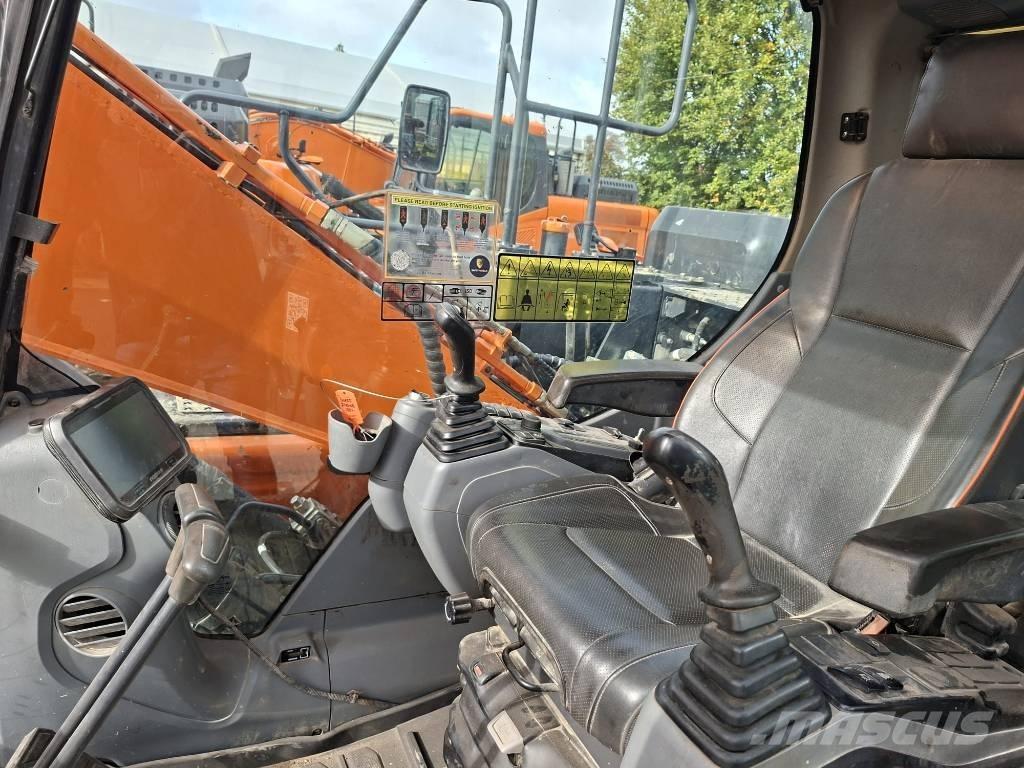 Doosan DX140LC-7 Gravemaskiner på larvebånd