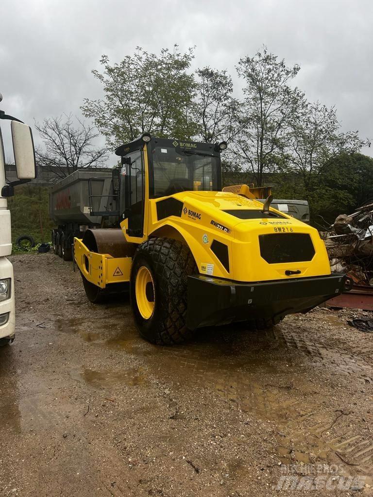 Bomag BW211 D5 Enkelt tromle