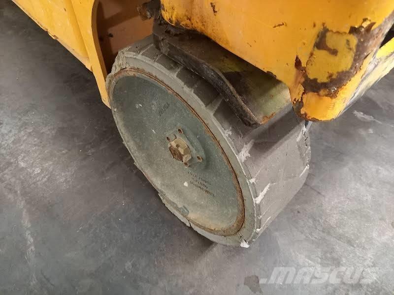 Haulotte Compact 12 Saxlifte