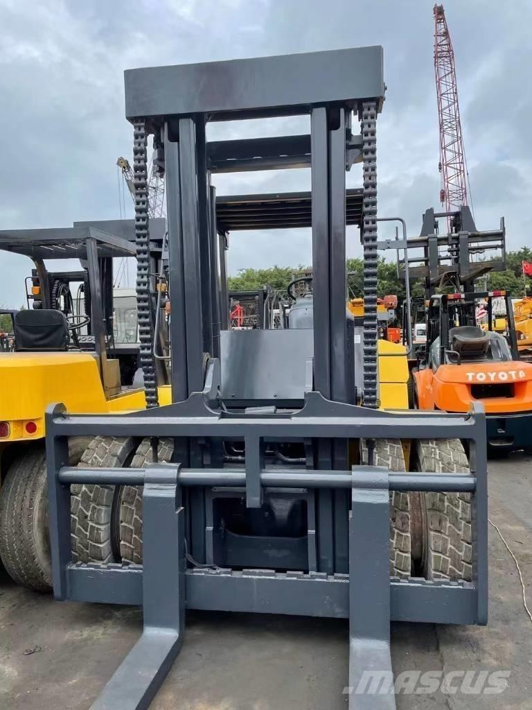 Komatsu 20 Ton Diesel gaffeltrucks