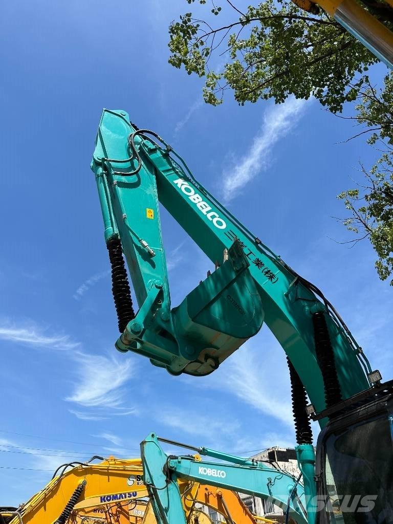 Kobelco SK 200 Gravemaskiner på larvebånd