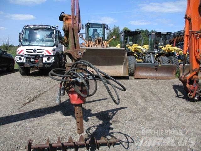 Atlas 1004  Bohrgerät Gravemaskiner på hjul