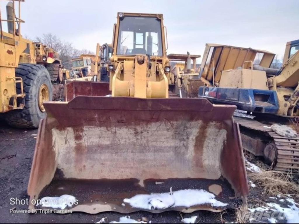 CAT 963 Larvebåndslæssere