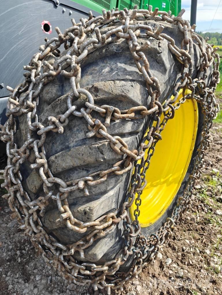 John Deere 1270 G Skovningsmaskiner