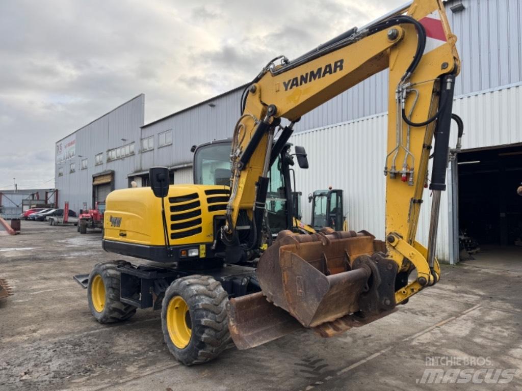 Yanmar B95W (40667) Gravemaskiner på hjul