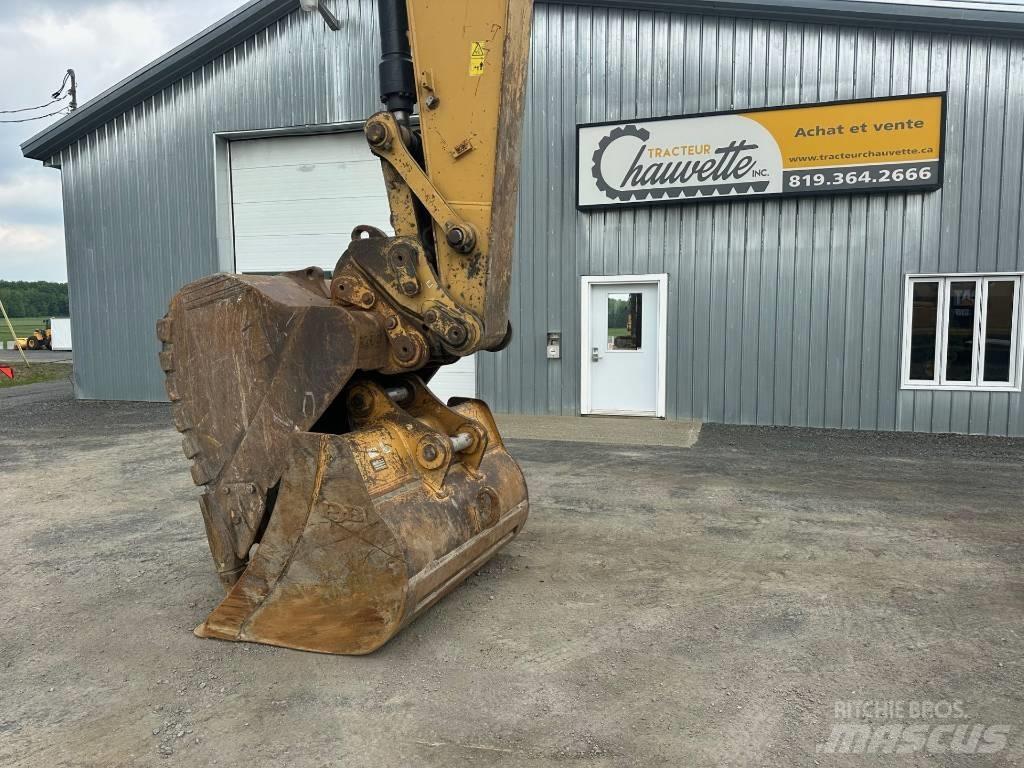 CAT 330F L Gravemaskiner på larvebånd