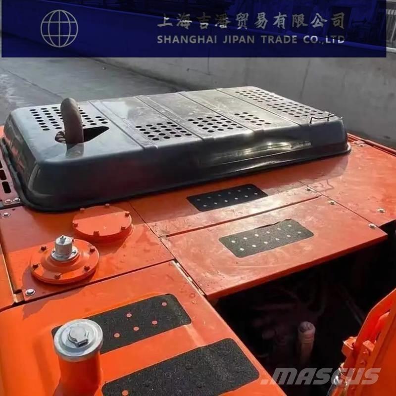 Hitachi ZX 200 Gravemaskiner på larvebånd