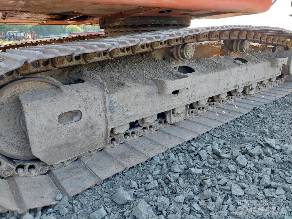 Doosan DX 225 LC Gravemaskiner på larvebånd