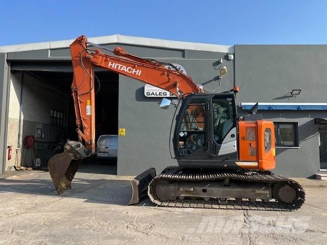 Hitachi ZX 135 US-6 Gravemaskiner på larvebånd