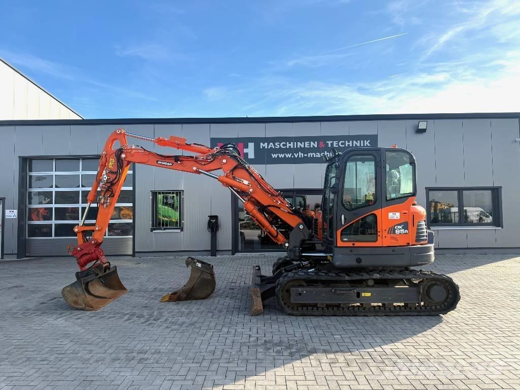 Doosan DX 85 R Midi-gravemaskiner 7t - 12t
